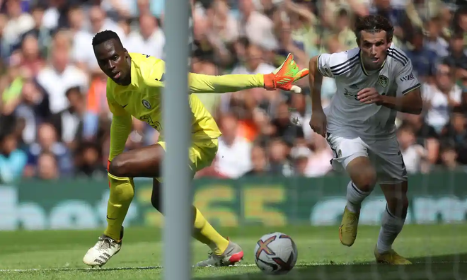 Mendy sai lầm tai hại, Chelsea thua tan nát Leeds ảnh 2