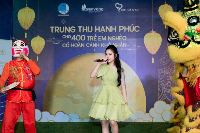 Dàn Hoa hậu, Á hậu tổ chức Trung thu cho trẻ em có hoàn cảnh khó khăn ảnh 12