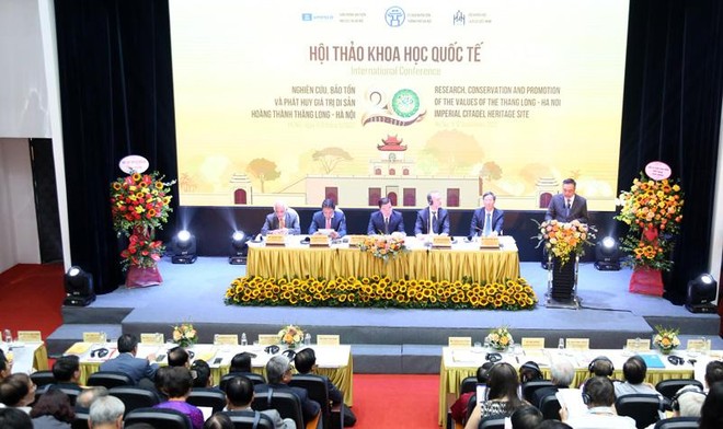 Khai mạc Hội thảo khoa học quốc tế: “20 năm nghiên cứu, bảo tồn và phát huy giá trị di sản Hoàng thành Thăng Long - Hà Nội”. ảnh 1