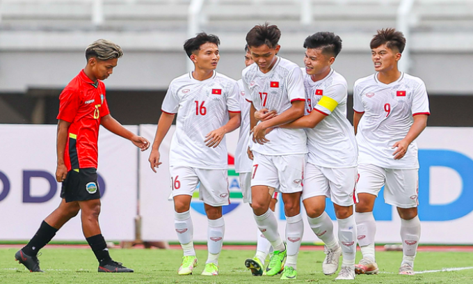 Thay nửa đội hình, U20 Việt Nam vẫn thắng dễ Timor Leste