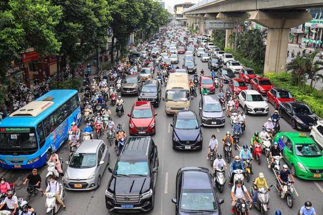 Bước đầu phân làn đường Nguyễn Trãi có hiệu quả, Sở Giao thông kiến nghị kéo dài thêm 3 tháng ảnh 2