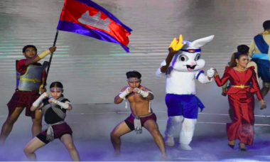 Chủ nhà Campuchia ra luật lạ, 'ao làng hoá' SEA Games 32