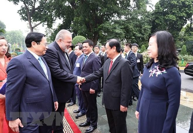 Thủ tướng Phạm Minh Chính chủ trì lễ đón Thủ tướng Cuba Manuel Marrero Cruz thăm hữu nghị chính thức Việt Nam ảnh 11