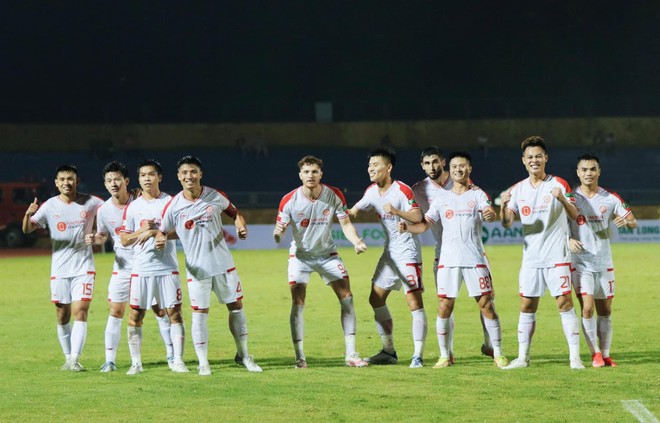 Hạ SLNA tại Vinh, Viettel lên nhì bảng V-League 2022 ảnh 1