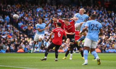 Haaland và Foden cùng lập hattrick, Man City nhấn chìm MU