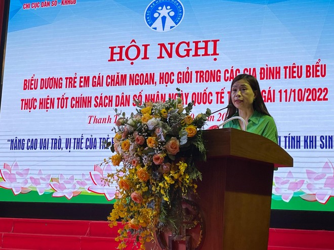 Hà Nội biểu dương 100 trẻ em gái chăm ngoan học giỏi, nỗ lực kéo giảm mất cân bằng giới tính ảnh 2