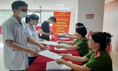 Hà Nội: Trao đổi cách nhận diện tiền chất ma túy cho hơn 500 nhà thuốc