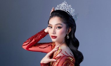 Nhan sắc Việt tại “Miss Globle 2022” nhận lại hành lý bị thất lạc