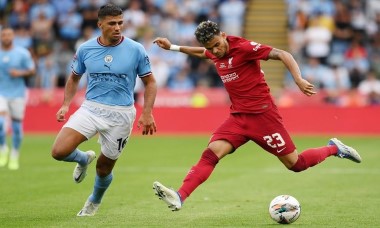 Liverpool nhận hung tin trước đại chiến với Man City