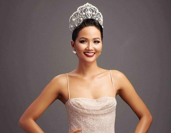 H'hen Niê nói gì khi bất ngờ được công nhận là Á hậu 3 "Miss Universe 2018" ảnh 2