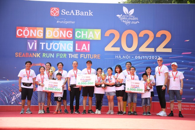 Chuỗi giải chạy cộng đồng SeABank Run for The Future 2022 thu hút hơn 5.200 người tham gia ảnh 2