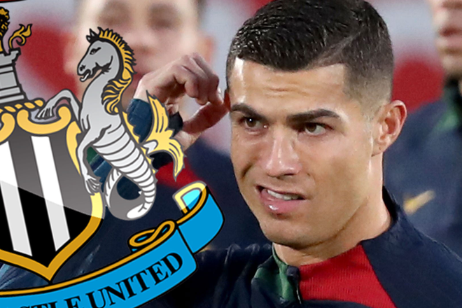 Newcastle giải cứu Ronaldo khỏi MU ảnh 1