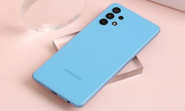 Cầm 5 triệu tậu ngay “ông hoàng giá rẻ” Samsung Galaxy A32: Cấu hình "đỉnh của chóp"