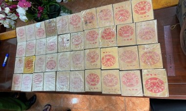 Thu giữ gần 800 kg ma túy tổng hợp và 100 kg heroin