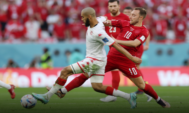 Eriksen mờ nhạt, Đan Mạch chia điểm Tunisia