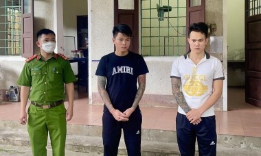 Nhóm thanh niên lừa đảo bằng chiêu trò mua bán xe máy qua mạng