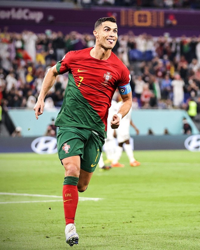 Ronaldo lập kỳ tích ghi bàn trong lịch sử World Cup ảnh 1