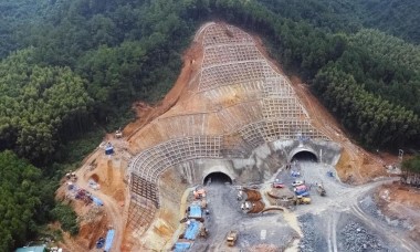 'Tư lệnh' ngành giao thông yêu cầu loại bỏ nhà thầu năng lực yếu khỏi các dự án