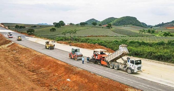 Trong tháng 12-2022, cao tốc Bắc- Nam giai đoạn 2 phải tiêu bao nhiêu tiền? ảnh 1