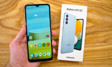 Samsung Galaxy A13 đầu tháng 12 giảm “chạm đáy”: Cấu hình ngon “đốn tim” khách Việt