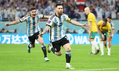 Messi ghi bàn ở trận đấu thứ 1.000 trong sự nghiệp