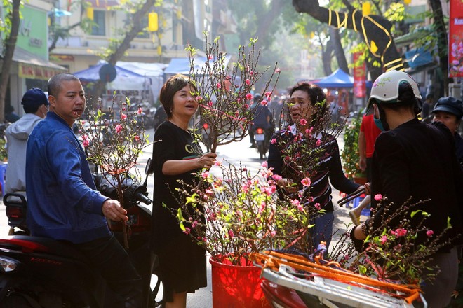 Hà Nội: Chuẩn bị tốt nhất các điều kiện phục vụ nhân dân đón Tết Nguyên đán 2023 ảnh 1