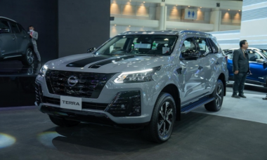 Mãn nhãn với Nissan Terra 2022 bản đặc biệt: Thiết kế cực phẩm, Toyota Fortuner “dè chừng”