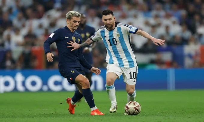 Messi cùng Argentina lên đỉnh World Cup sau trận chung kết không tưởng