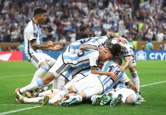 Messi cùng Argentina lên đỉnh World Cup sau trận chung kết không tưởng ảnh 6