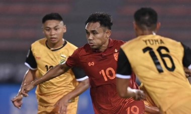 Phung phí cơ hội, Thái Lan vẫn thắng đậm trận ra quân AFF Cup 2022