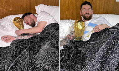 Messi gây sốt khi ôm cúp vàng thế giới đi ngủ