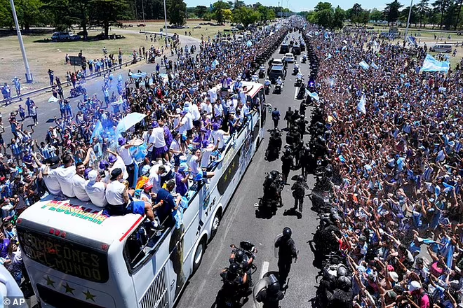 Một người chết trong màn ăn mừng vô địch của ĐT Argentina ảnh 1