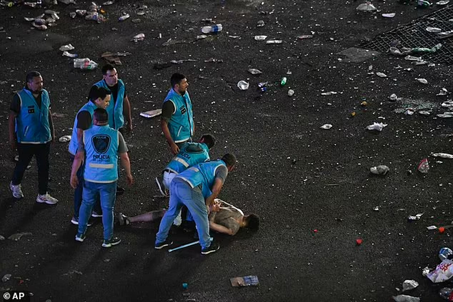 Một người chết trong màn ăn mừng vô địch của ĐT Argentina ảnh 5