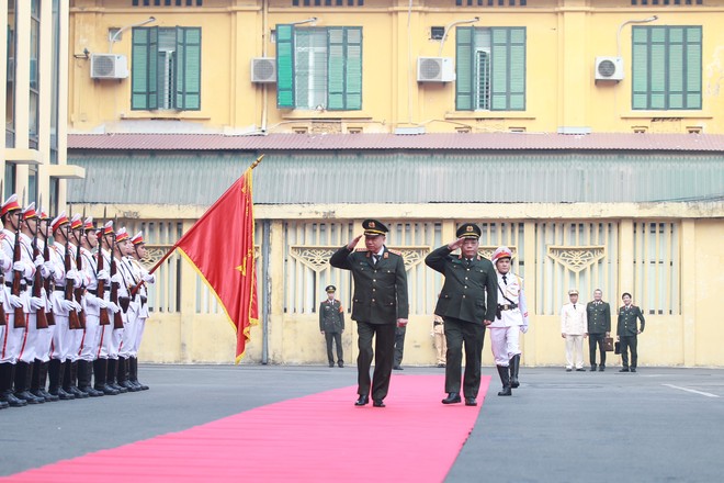 Vượt qua thách thức, chủ động linh hoạt hoàn thành xuất sắc mọi nhiệm vụ ảnh 1