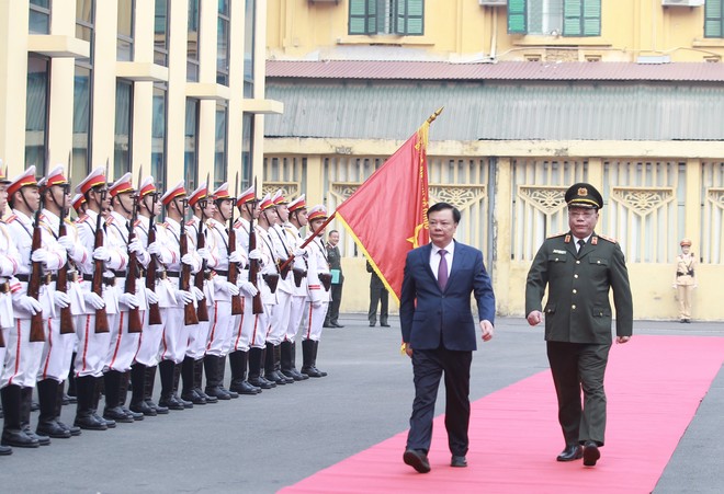 Vượt qua thách thức, chủ động linh hoạt hoàn thành xuất sắc mọi nhiệm vụ ảnh 2