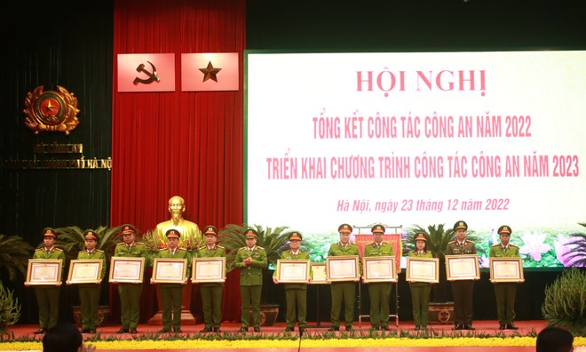 Nhiệm vụ trọng tâm công tác năm 2023 là xây dựng bản lĩnh người Công an Thủ đô ảnh 3