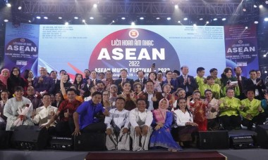 Chương trình "Tình tự Thăng Long" đoạt giải Vàng Liên hoan âm nhạc ASEAN 2022