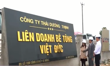 Thanh Hóa:
                                            Trạm trộn bê tông thương phẩm Việt Đức công suất thiết kế 135m3/1h đi vào hoạt động