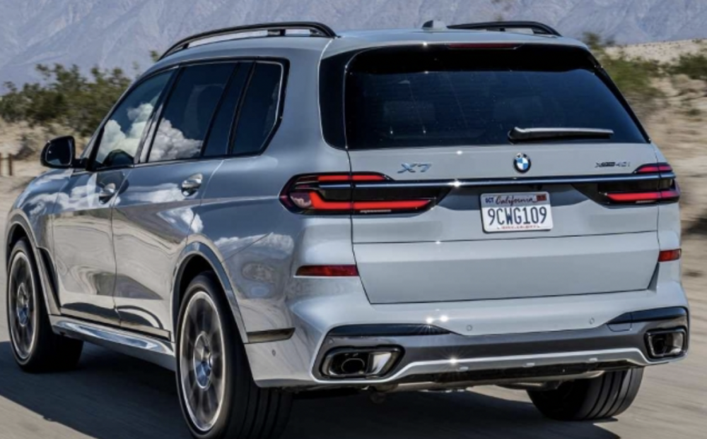 BMW X7 2023 ra mắt với giá cực “đẹp”: Thiết kế sang trọng, trang bị siêu đỉnh