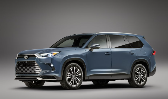 Toyota Grand Highlander 2024 ra mắt: Đúng chuẩn người Việt ao ước, lựa chọn số 1 cho cả gia đình