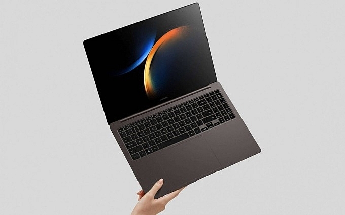 Laptop Samsung Galaxy Book3 Ultra có gì cạnh tranh với MacBook?