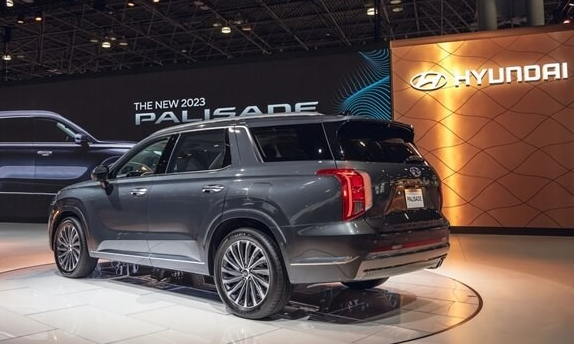 Phần đuôi Hyundai Palisade 2023 