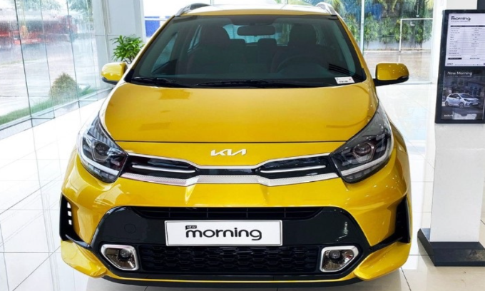 Giá xe ô tô Kia Morning mới nhất ngày 15/3: Rẻ khó tin, “đè đầu cưỡi cổ” Hyundai i10