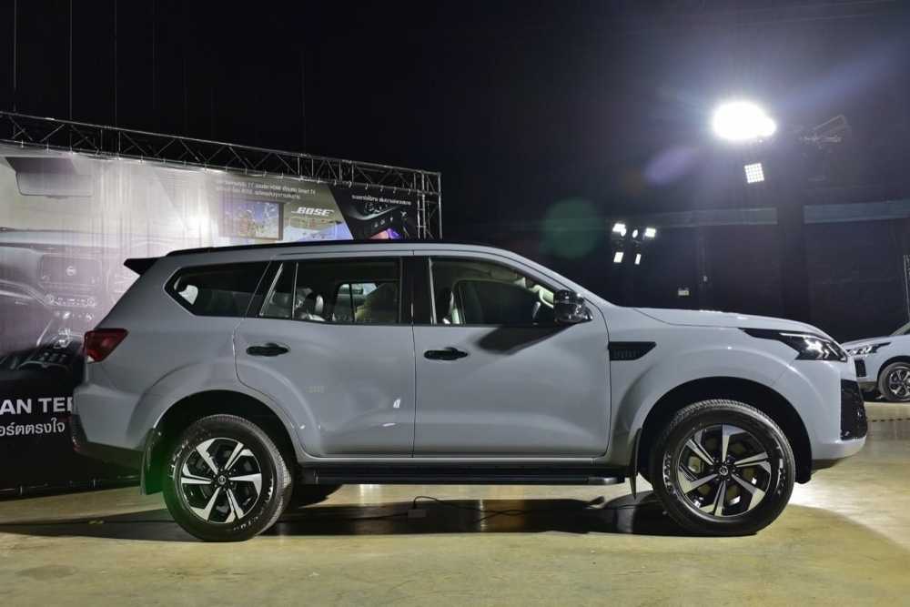 Nissan Terra Sport khỏe khắn, hiện đại