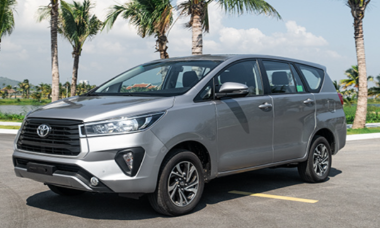 Giá xe Toyota Innova mới nhất cuối tháng 3/2023: Ưu đãi kép, quyết “quật ngã” Xpander