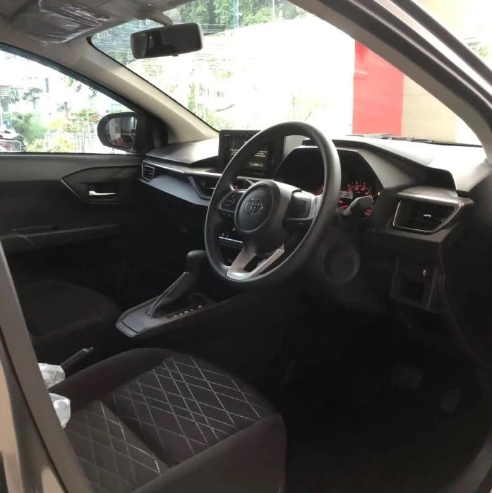 Nội thất Toyota Wigo 2023