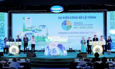 Vinamilk có các trang trại và nhà máy sữa đầu tiên tại Việt Nam đạt trung hòa Carbon