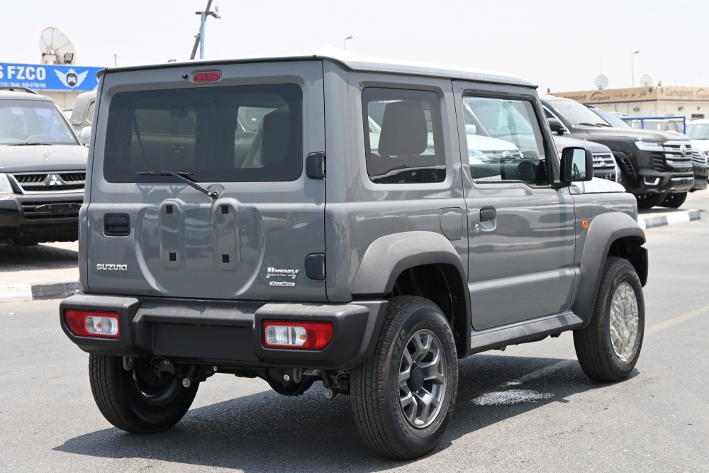 Suzuki Jimny lộ diện tại Việt Nam, dự kiến ra mắt vào tháng 11/2023