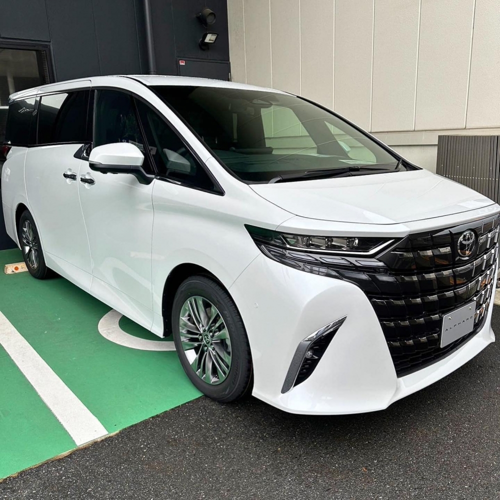 Toyota Alphard 2024 được nhận cọc tại Việt Nam, giá dự kiến hơn 4 tỷ đồng