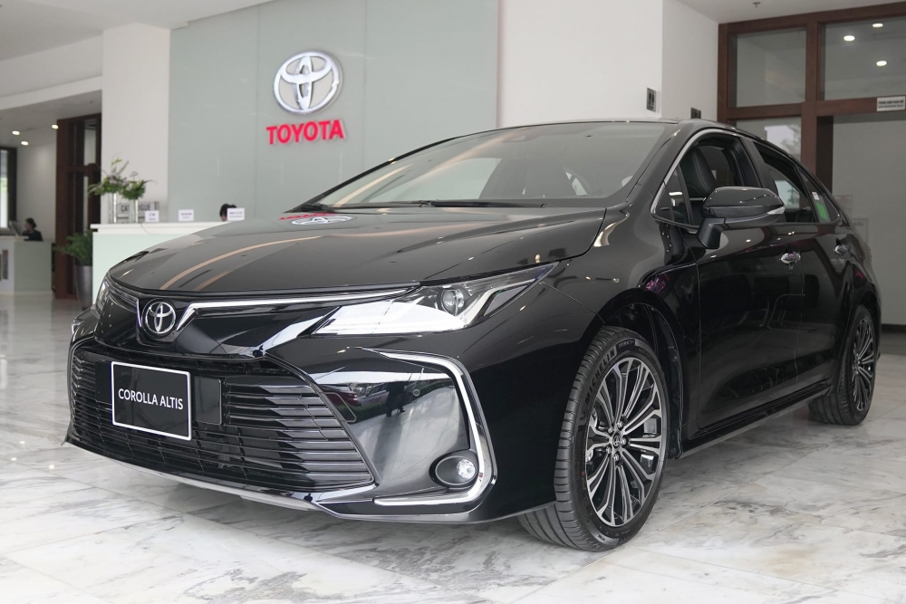 Toyota Corolla Altis 2023 tiếp tục ra mắt tại Malaysia, hóng ngày về Việt Nam